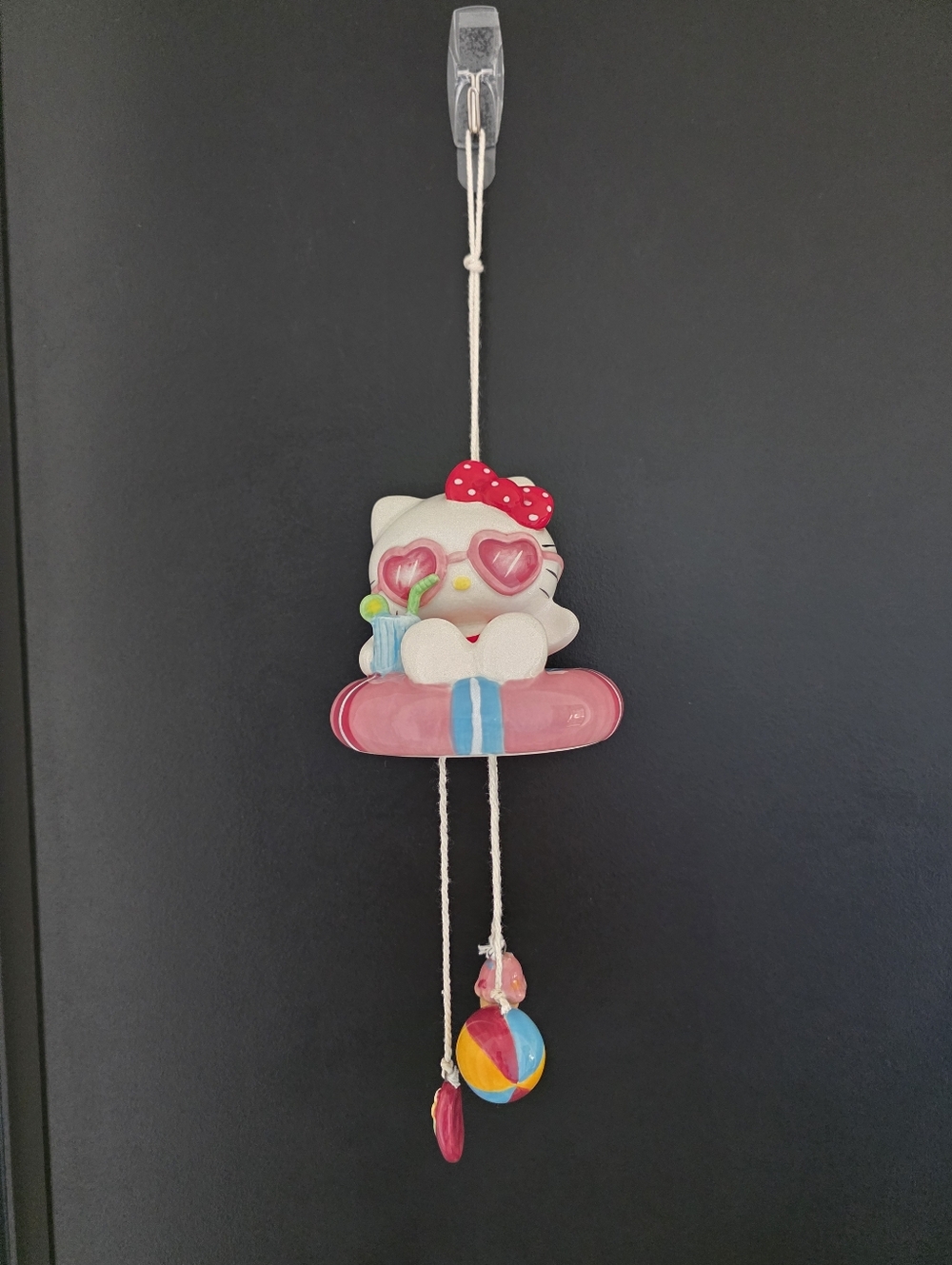 NWT Hello Kitty Beach Fun Windchime Ceramic